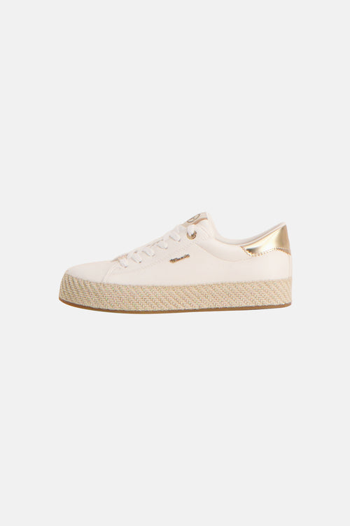 Baskets blanches de TAMARIS avec talon doré et semelle tressée.