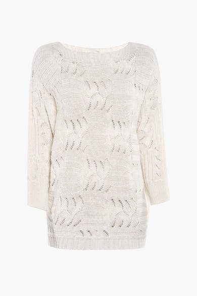 Pull écru de Terra di Siena avec motif ajouré en maille et manches trois-quarts.
