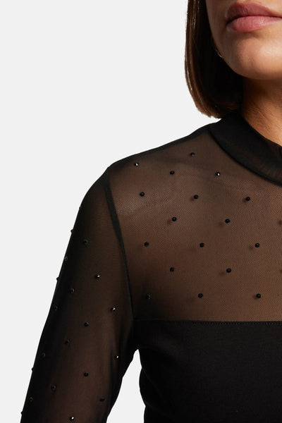Zwart T-shirt met lange mouwen van Morgan de Toi, met decoratieve stippen op een transparante mesh.