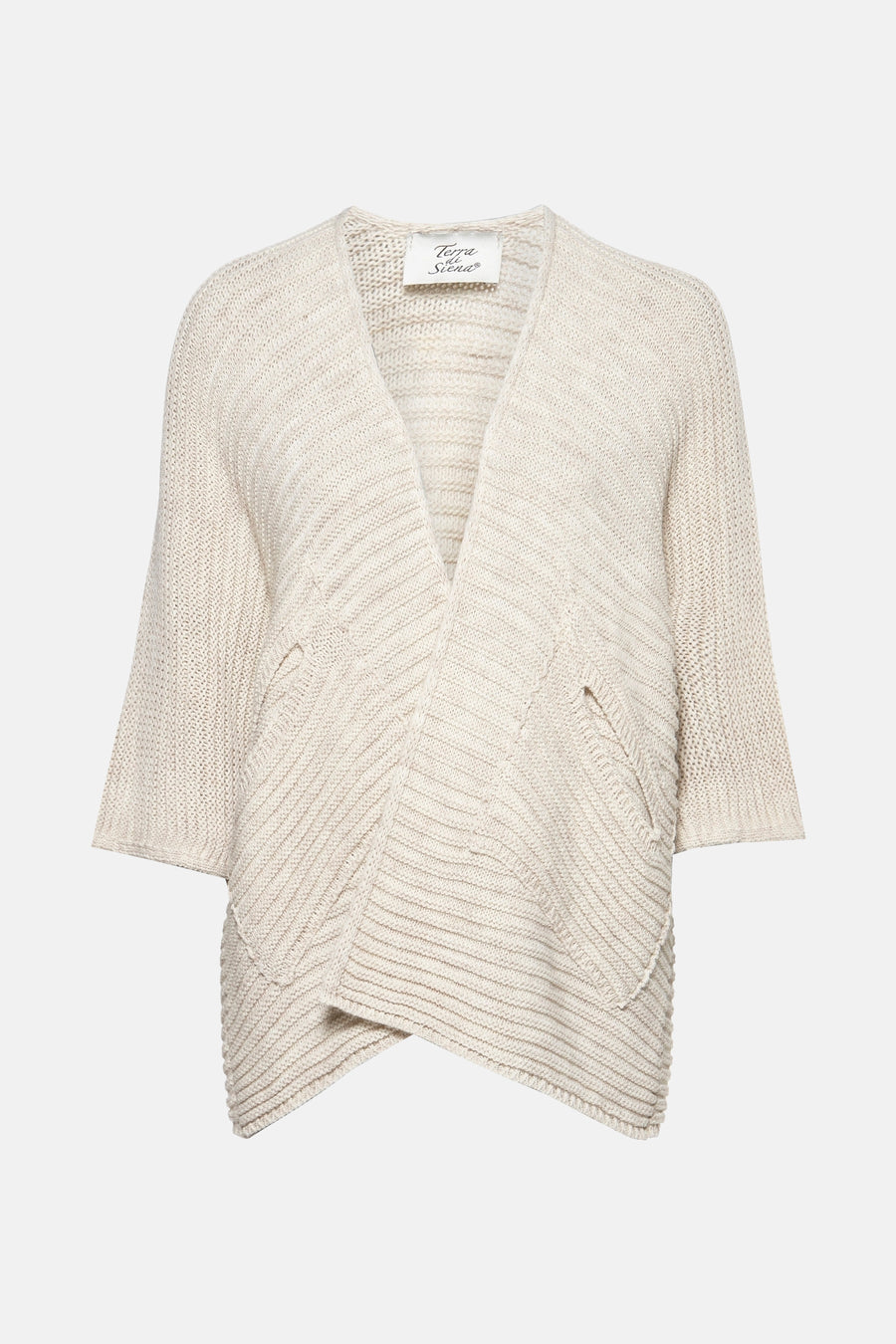 Gilet beige en tricot de Terra di Siena, coupe asymétrique avec poches ouvertes.
