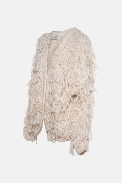 Ecru vest met franjes van Terra di Siena, in getextureerd breisel met zichtbaar merklabel.