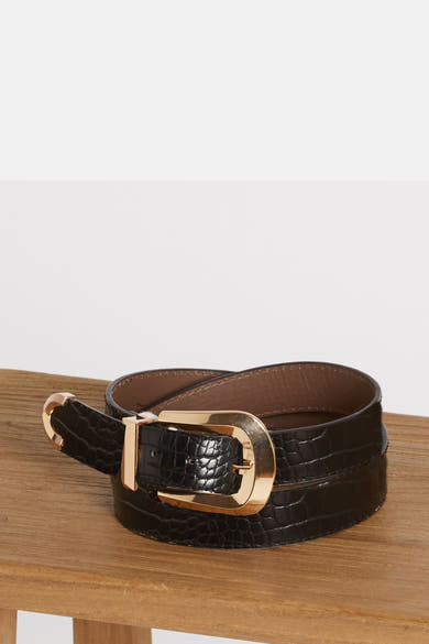 Zwarte riem van imitatieleer van Morgan de Toi met gouden gesp en krokodillenpatroon.