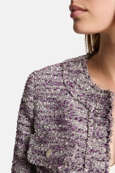 Veste courte mauve de Morgan de Toi en tweed texturé avec détail bouton sur la poche.