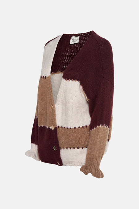 Multikleurige gebreide cardigan van Terra di Siena, met horizontale strepen en gouden knopen.