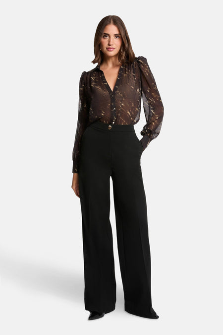 Multikleuren blouse met lange mouwen van Morgan de Toi met een abstract patroon en een V-hals.