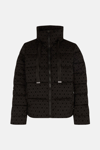 Veste courte noire par Morgan de Toi avec motif monogramme all over et col montant.
