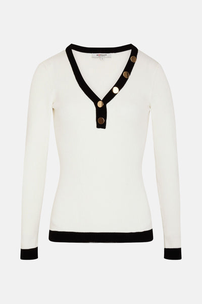 Pull à col en V blanc par Morgan de Toi avec boutons dorés et finitions noires.