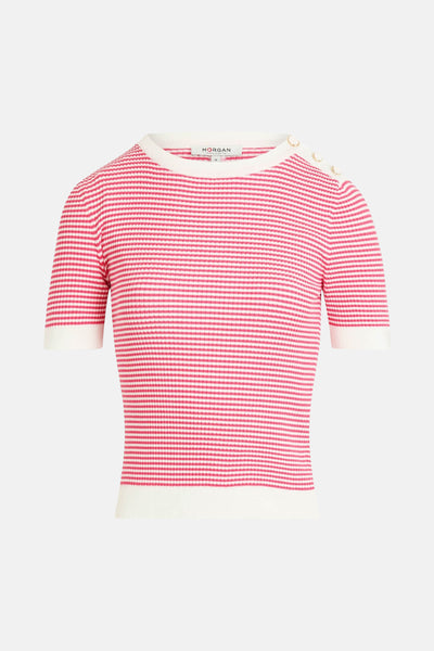 Pull rose rayé en maille côtelée de Morgan de Toi, avec encolure et manches courtes écrus et boutons décoratifs à l'épaule.