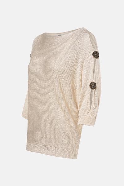 Beige trui met ronde hals van Terra di Siena, met splitmouwen en decoratieve knopen.