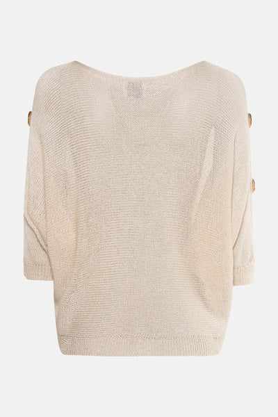 Beige trui met ronde hals van Terra di Siena, met decoratieve knopen op de mouwen.