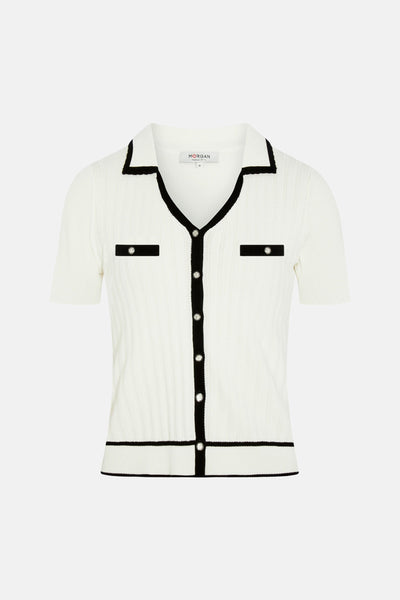 Wit T-shirt met korte mouwen van Morgan de Toi met zwarte afwerkingen en decoratieve knopen.