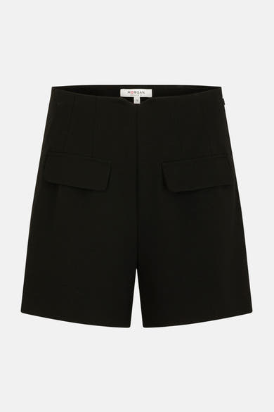 Short noir de Morgan de Toi avec poches plaquées sur le devant.