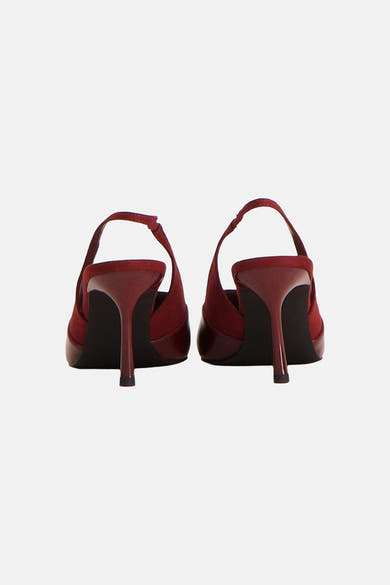 Pumps rood - Morgan de Toi
