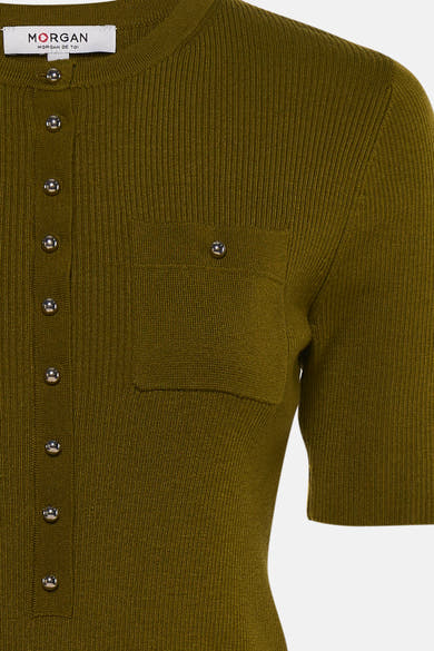 Olive green ribbed short-sleeve top by Morgan with front buttons and chest pocket, close-up view