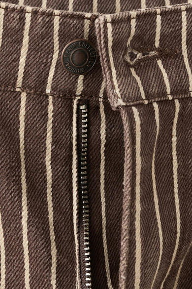 Bruine gekleurde jeans van MANGO, met crème verticale strepen, ritssluiting en knoop "Denim Collection".