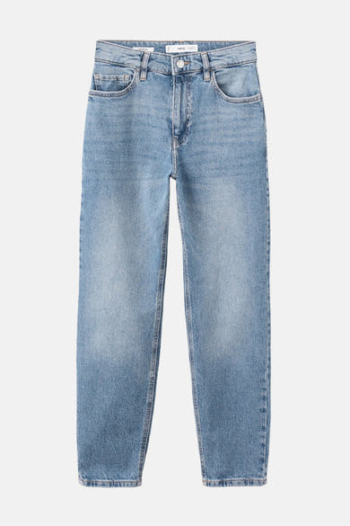 Jean Mom in middinblauw denim van MANGO, relaxed fit met zakken en subtiele details.
