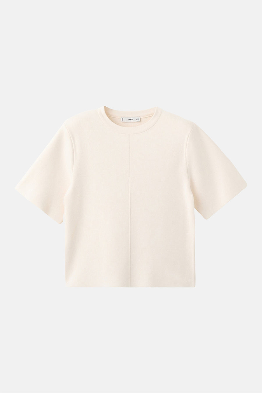 Pull écru de MANGO, avec une couture verticale centrale et des manches courtes amples.