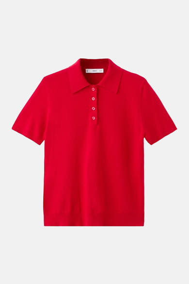 Polo rouge à manches courtes de MANGO, avec patte de boutonnage et finitions en maille.