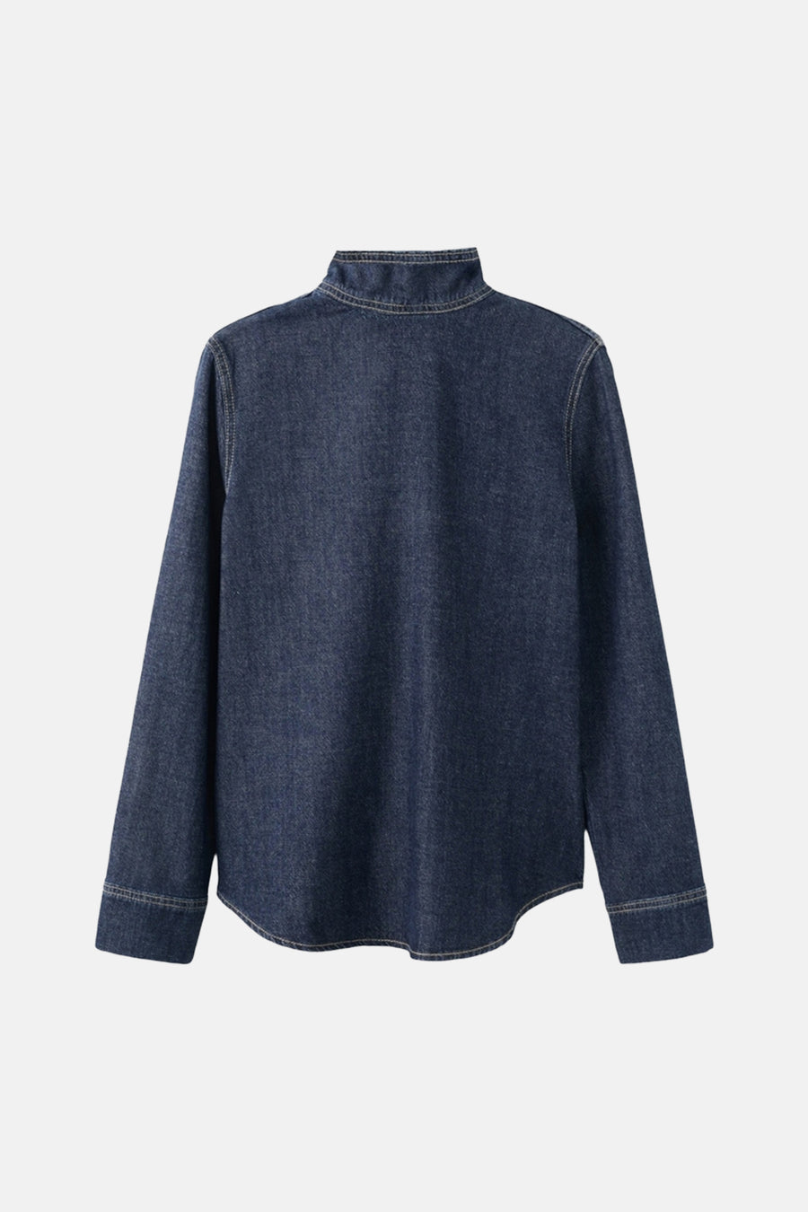 Denimblouse van MANGO in het blauw, klassieke pasvorm, lange mouwen en zichtbare naden.
