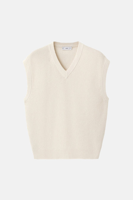 Débardeur écru de MANGO, en maille texturée avec encolure en V, sans manches.