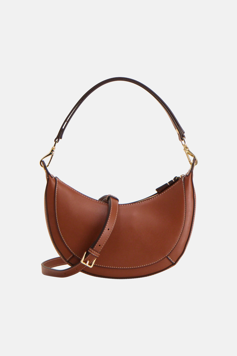 Sac à main brun, par MANGO, avec une bandoulière réglable et détails de couture contrastés.
