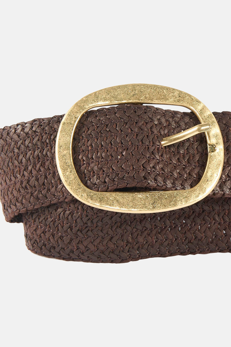 Ceinture tressée marron par MANGO avec boucle ovale dorée vieillie.