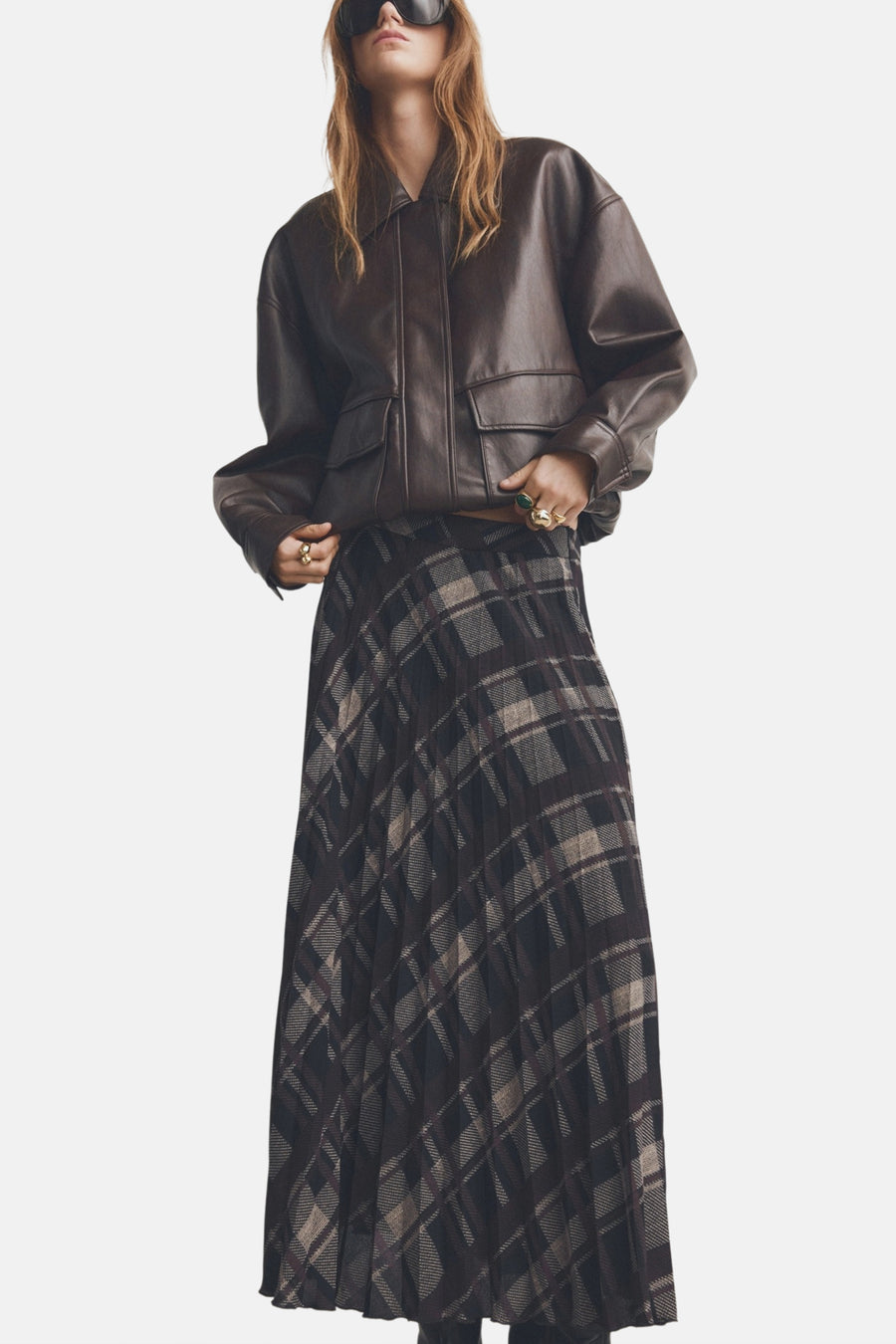 Jupe longue multicolore de MANGO, à motif tartan et plis délicats.