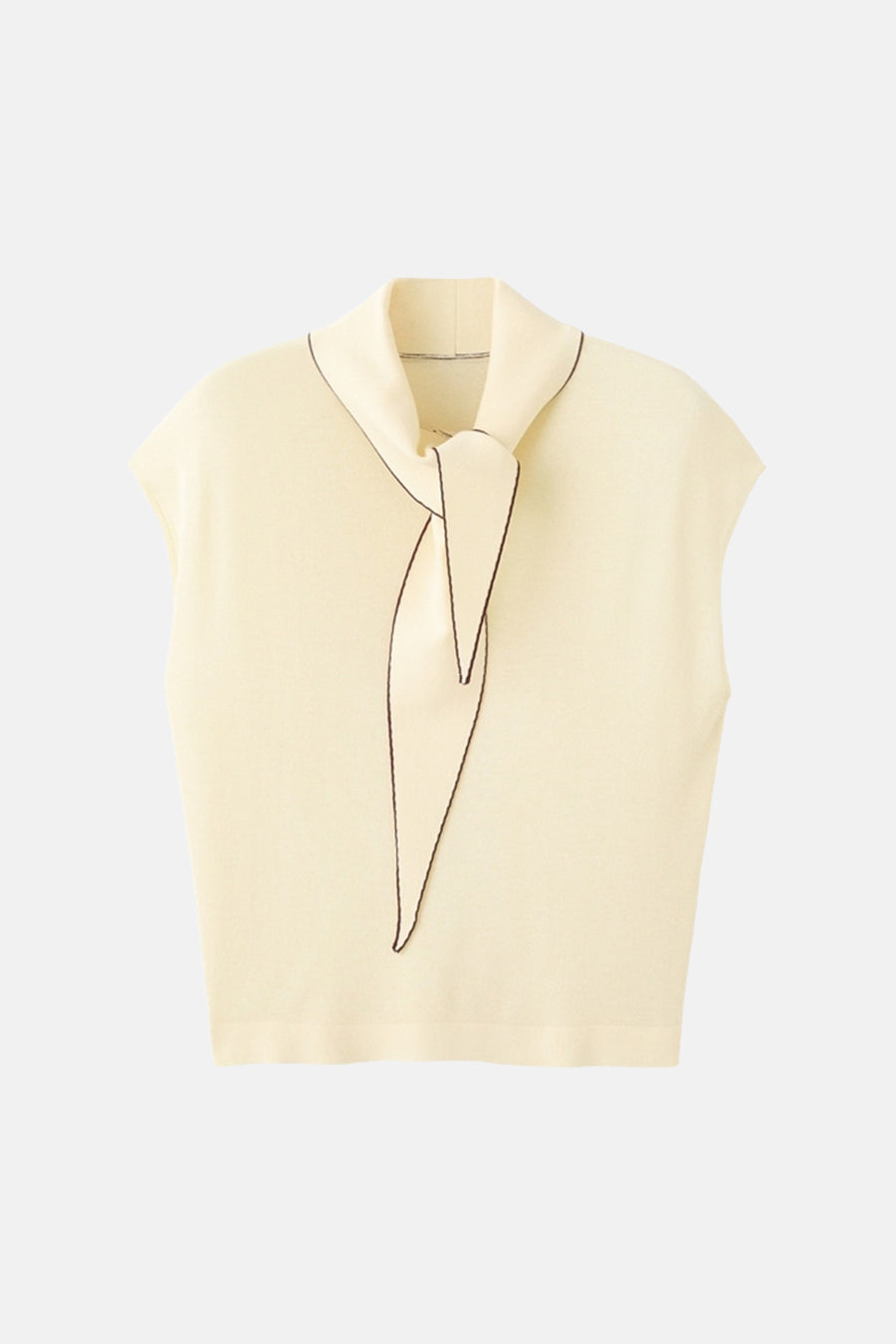 Gele mouwloze blouse van MANGO, met een opstaande strikkraag versierd met donkere biezen.