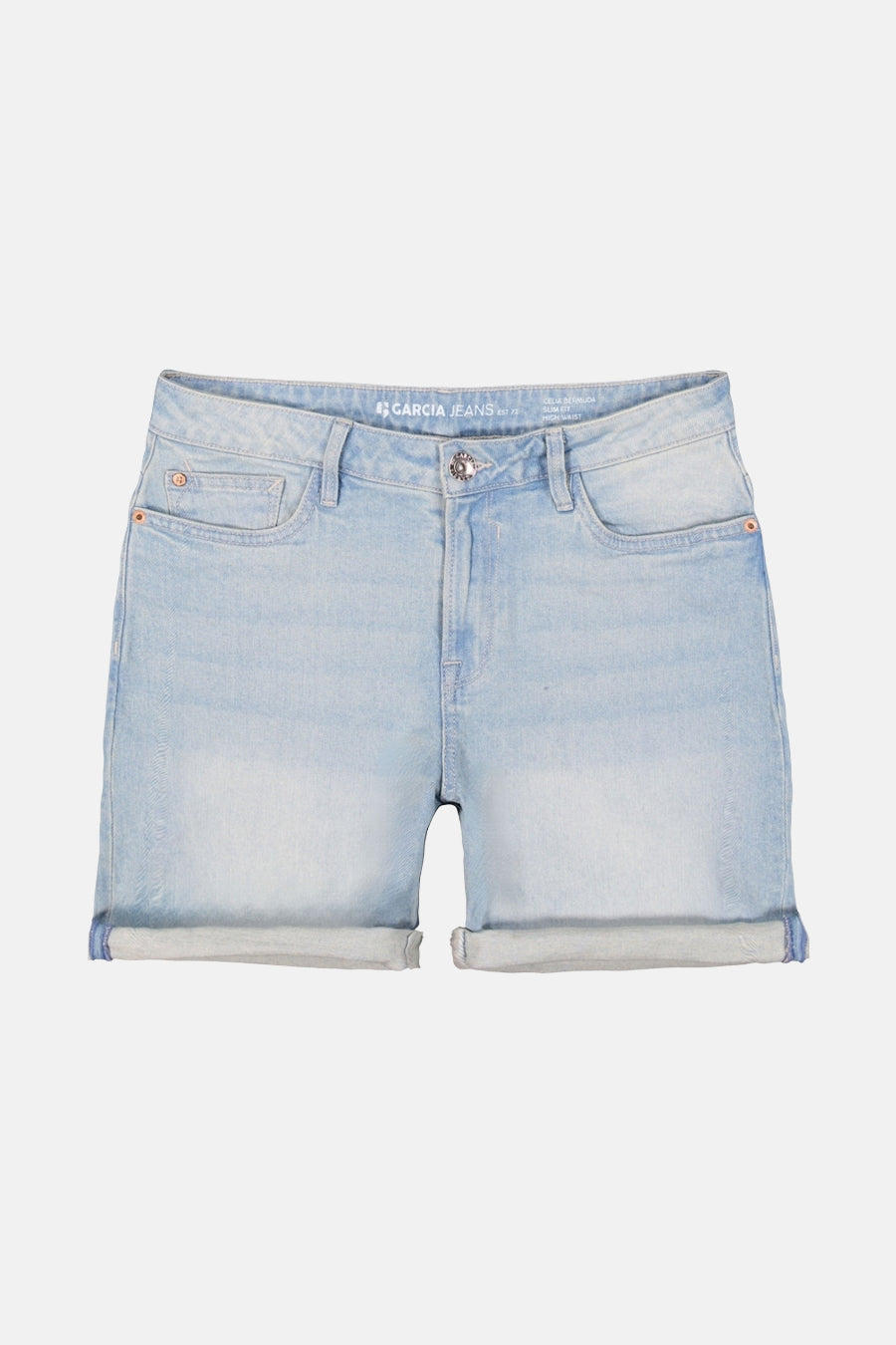 Lichtblauwe denim bermuda van GARCIA, omgeslagen zoom, slim fit, hoge taille.