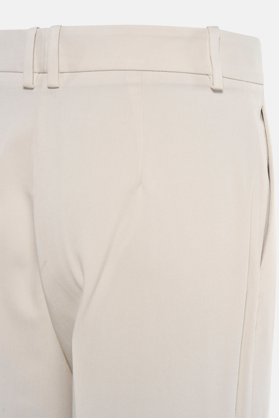 Beige kostuumbroek van MANGO, taille met riemlussen.