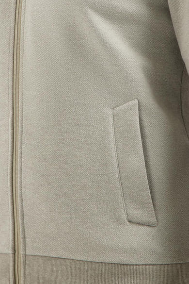 Beige gilet van NO EXCESS, met ritssluiting en discrete zak aan de voorkant.
