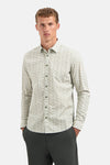 Chemise kaki à manches longues de NO EXCESS, avec un motif géométrique discret et une coupe classique.