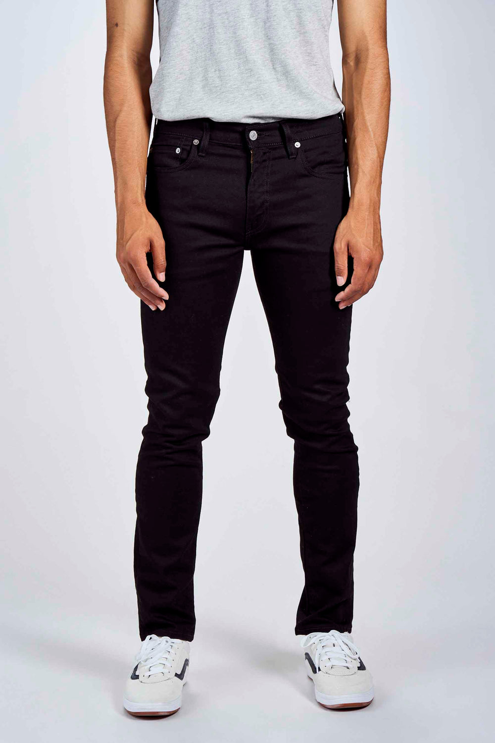 502™ TAPER - black denim