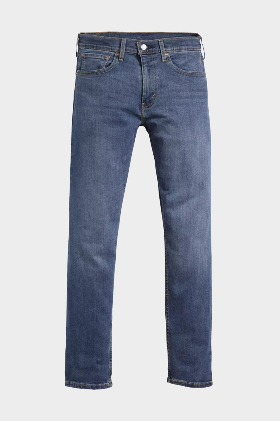 Jean fuselé bleu moyen de Levi's®, en denim classique.
