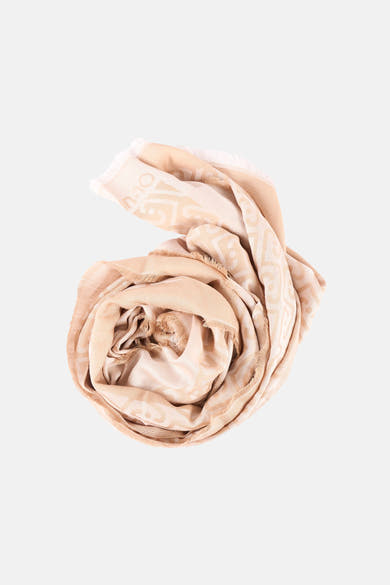 Foulard rose de LIU JO, enroulé avec motif monogramme ton sur ton et bordures effilochées.