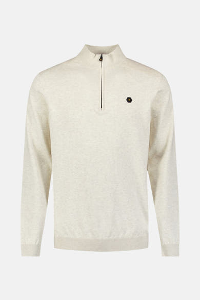 Beige coltrui van NO EXCESS met ritssluiting bij de kraag en logopatch op de borst.
