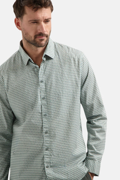 Chemise à manches longues multicolore de NO EXCESS, avec motif géométrique complexe.