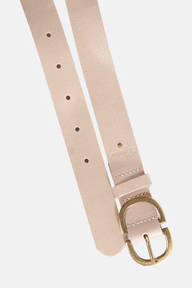 Ceinture écrue de Legend avec boucle dorée, passants et perforations visibles.