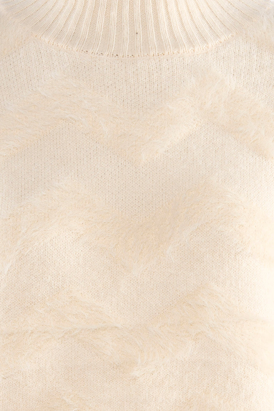 Beige coltrui van Terra di Siena, in zachte breinaald met visgraatpatroon.