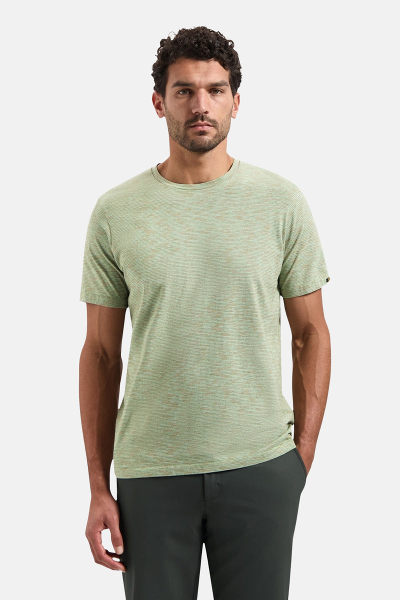 Groen T-shirt met fijne horizontale strepen, van NO EXCESS, in gemêleerde stof bij de kraag.