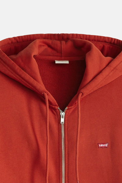 Sweat à capuche rouge en maille, de Levi's®, avec fermeture éclair et logo sur le devant.

