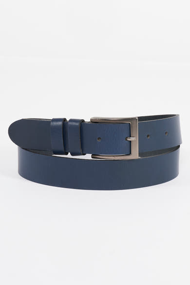 Ceinture bleue de Petrol Industries, avec une boucle en métal argenté et des perforations.
