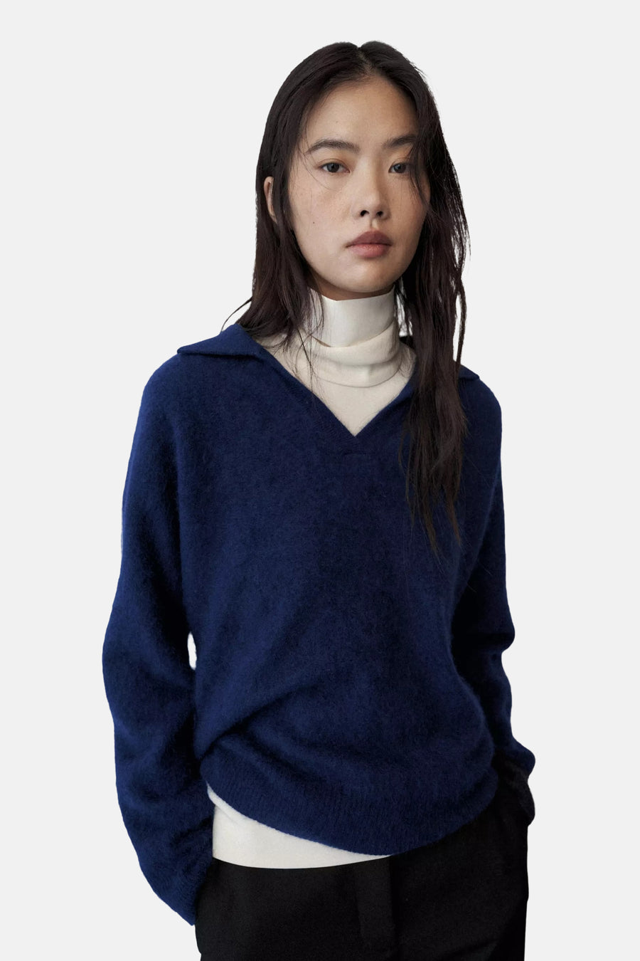 Pull col V bleu - MANGO
