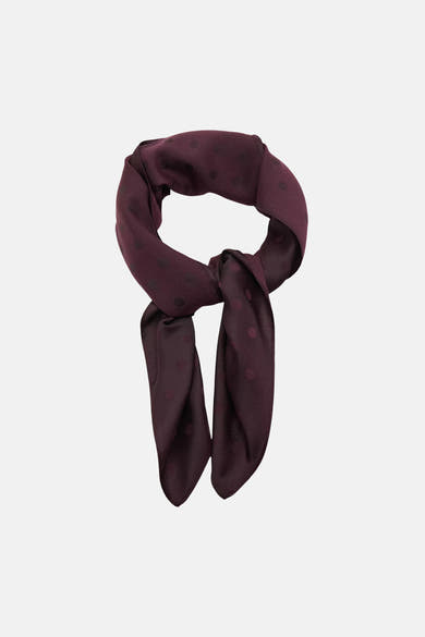 Bordeaux foulard with polka dot pattern by MANGO, shown tied in a knot, smooth satin texture, front view