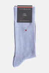 Chaussettes bleues en maille par TOMMY JEANS avec logo brodé et motif côtelé discret.