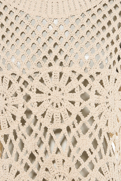Beige trui met korte mouwen van Terra di Siena, gehaakt ajourpatroon.