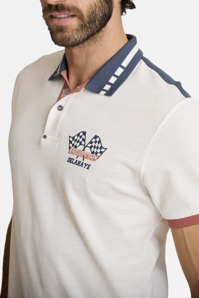 Ecru poloshirt met korte mouwen van DELAHAYE, met contrasterende kraag en boorden en geborduurd motief.