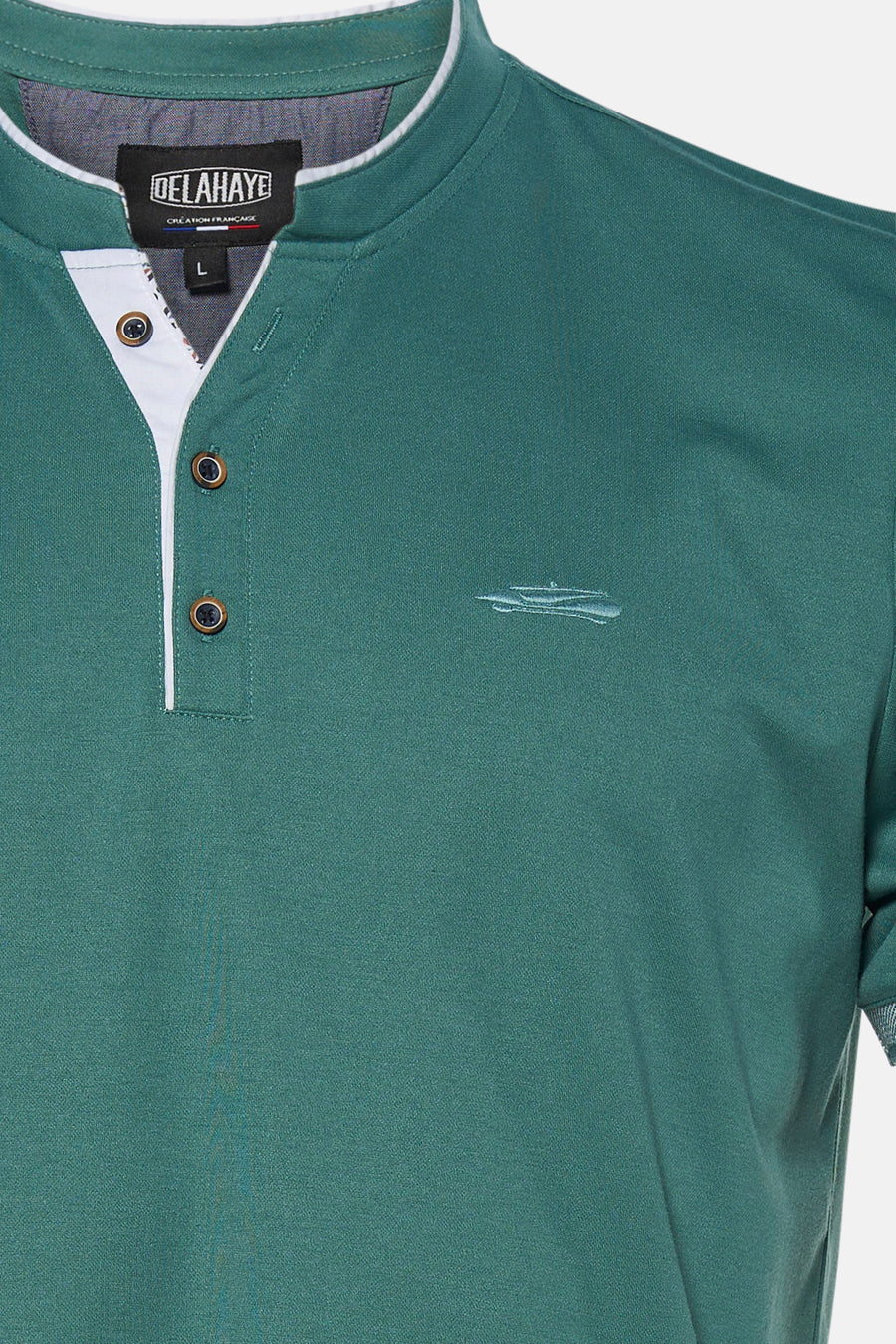 T-shirt vert à manches courtes de DELAHAYE avec patte de boutonnage et logo brodé.