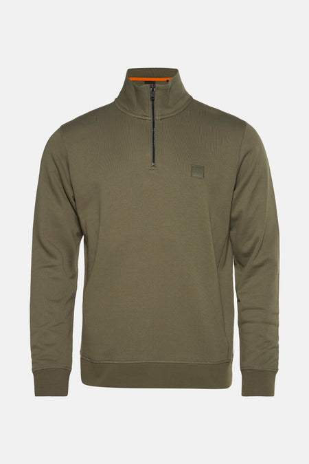 Kaki sweatshirt met opstaande kraag van BOSS, met ritssluiting en ton-sur-ton logo.