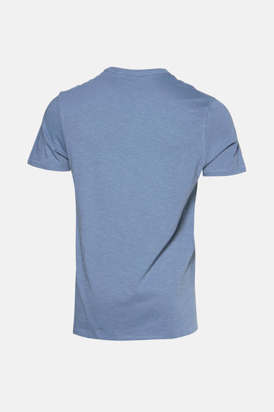 T-shirt à manches courtes bleu de BOSS ORANGE, avec une texture chinée, présenté de dos.
